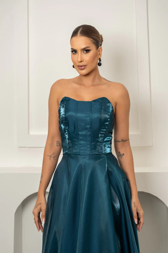 Vestido de festa modelo Ellie Ref J132