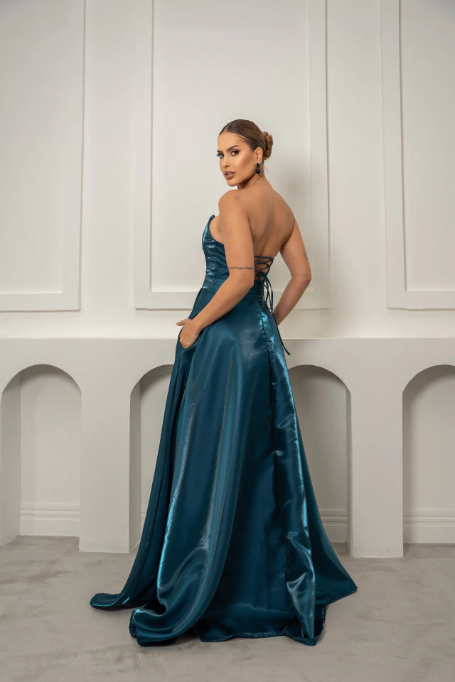 Vestido de festa modelo Ellie Ref J132
