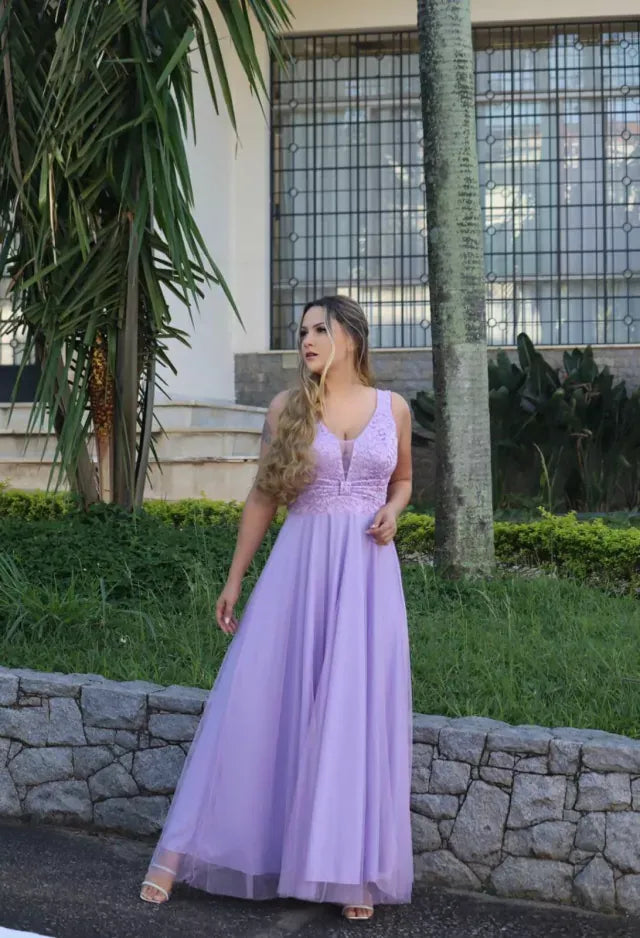 Vestido de festa modelo luna.